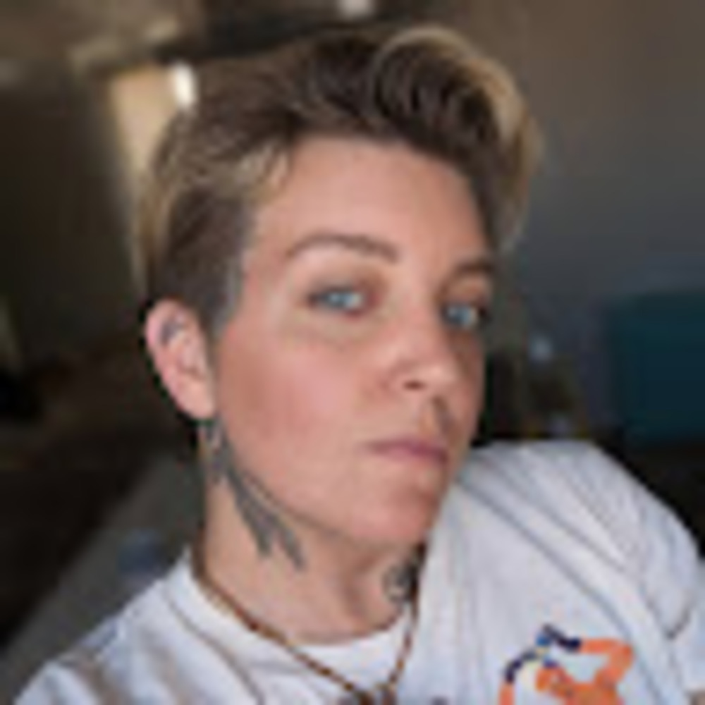 Meet your Posher, Georgia